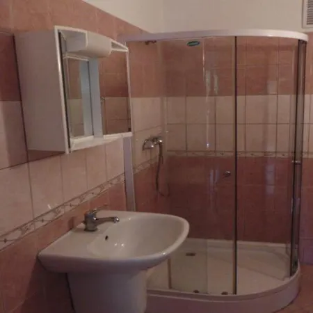 Csipkerozsa Vendeghaz شقة *